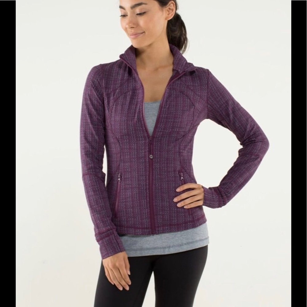 Lululemon Forme Jacket * Cuffins Ziggy Wee September Plum 4 OR 6